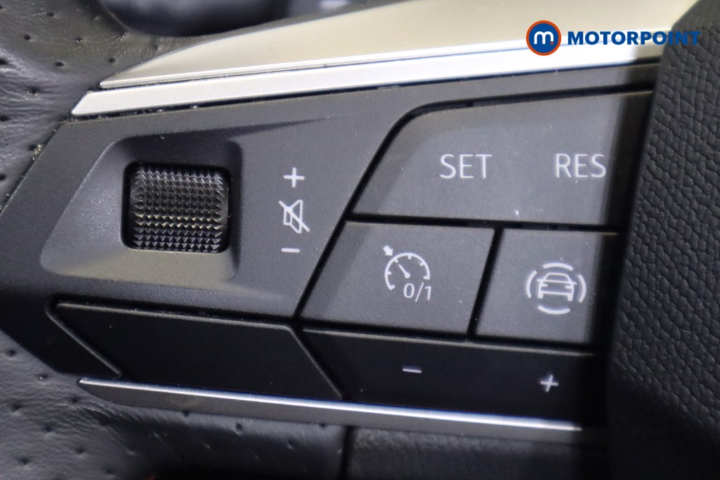 Seat Leon Fr Sport Automatic Petrol Estate - Stock Number (1564198) - 15th supplementary image