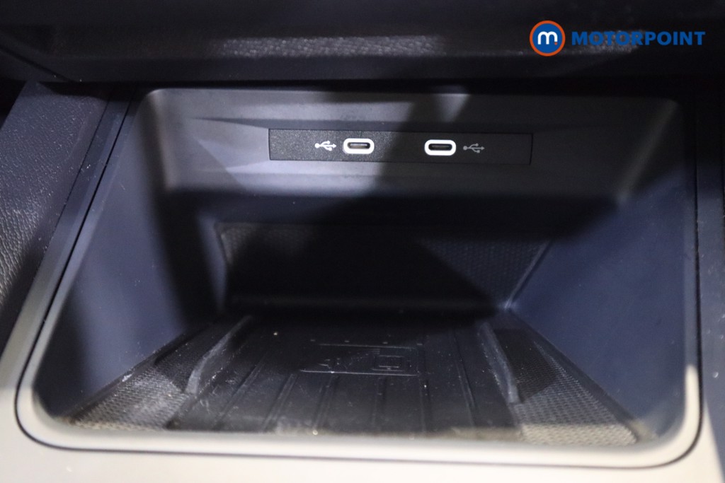 Seat Leon Fr Sport Automatic Petrol Estate - Stock Number (1564198) - 18th supplementary image