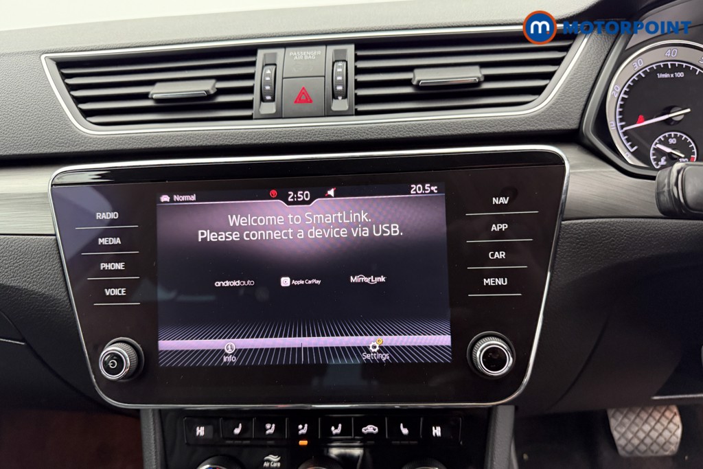 Skoda Superb Se L Automatic Petrol Estate - Stock Number (1564673) - 10th supplementary image