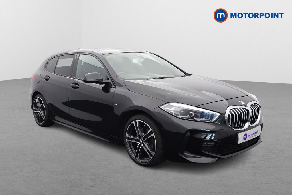 BMW 1 Series M Sport Manual Diesel Hatchback - Stock Number (1564747) - Drivers side front corner