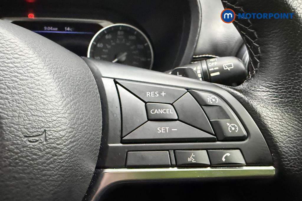 Nissan Juke N-Connecta Automatic Petrol SUV - Stock Number (1564950) - 15th supplementary image