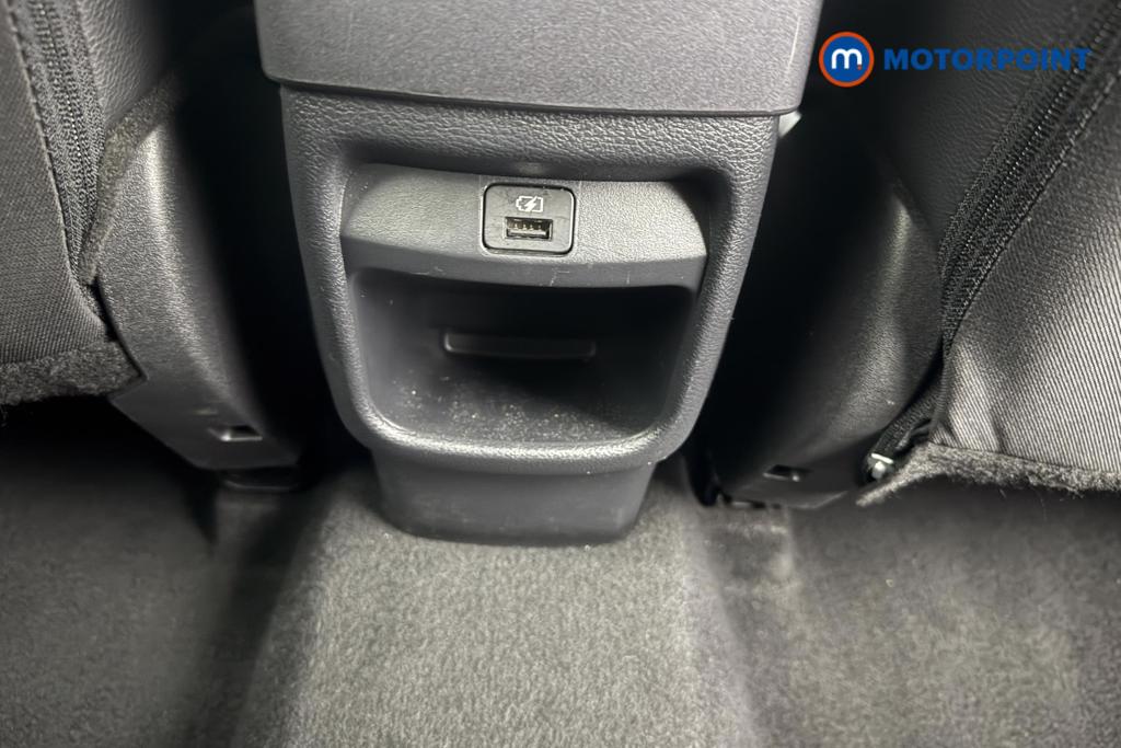 Nissan Juke N-Connecta Automatic Petrol SUV - Stock Number (1564950) - 20th supplementary image