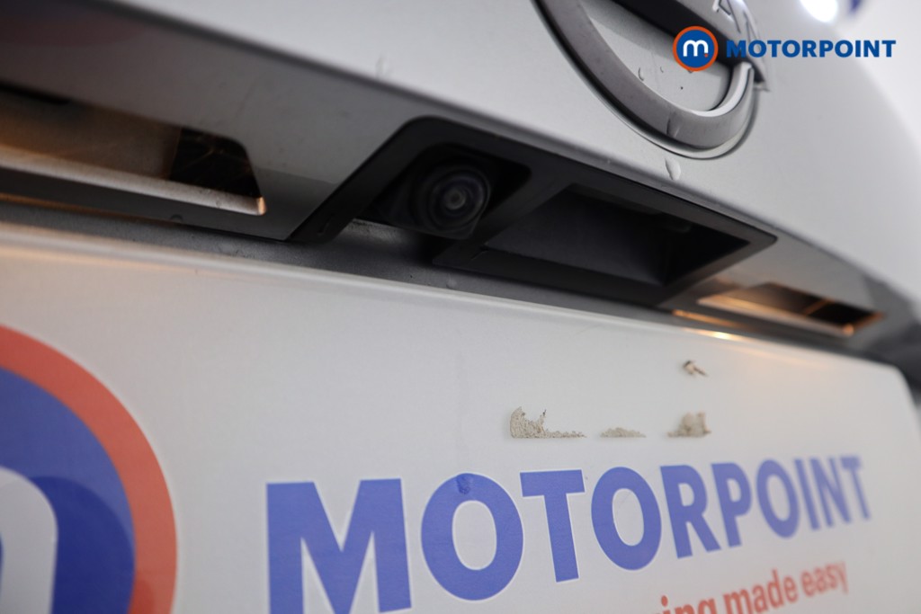 Nissan Juke N-Connecta Automatic Petrol SUV - Stock Number (1564960) - 19th supplementary image