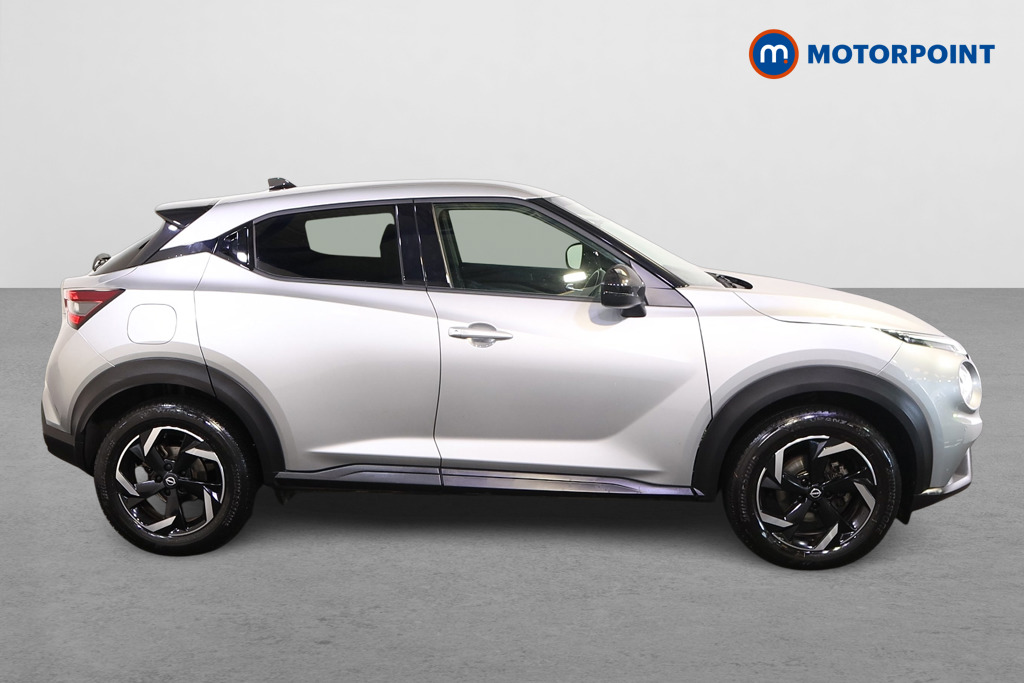 Nissan Juke N-Connecta Automatic Petrol SUV - Stock Number (1564960) - Drivers side