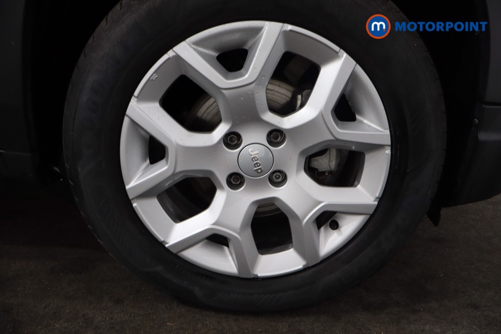 Jeep Avenger Altitude Manual Petrol SUV - Stock Number (1565185) - 10th supplementary image