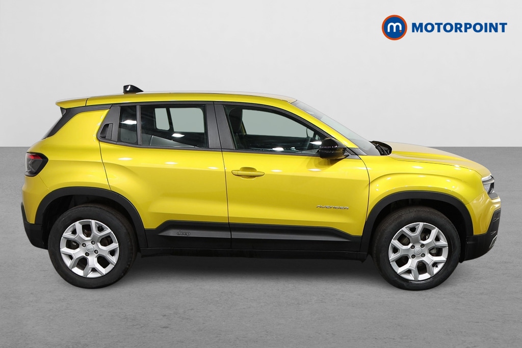 Jeep Avenger Altitude Manual Petrol SUV - Stock Number (1565185) - Drivers side