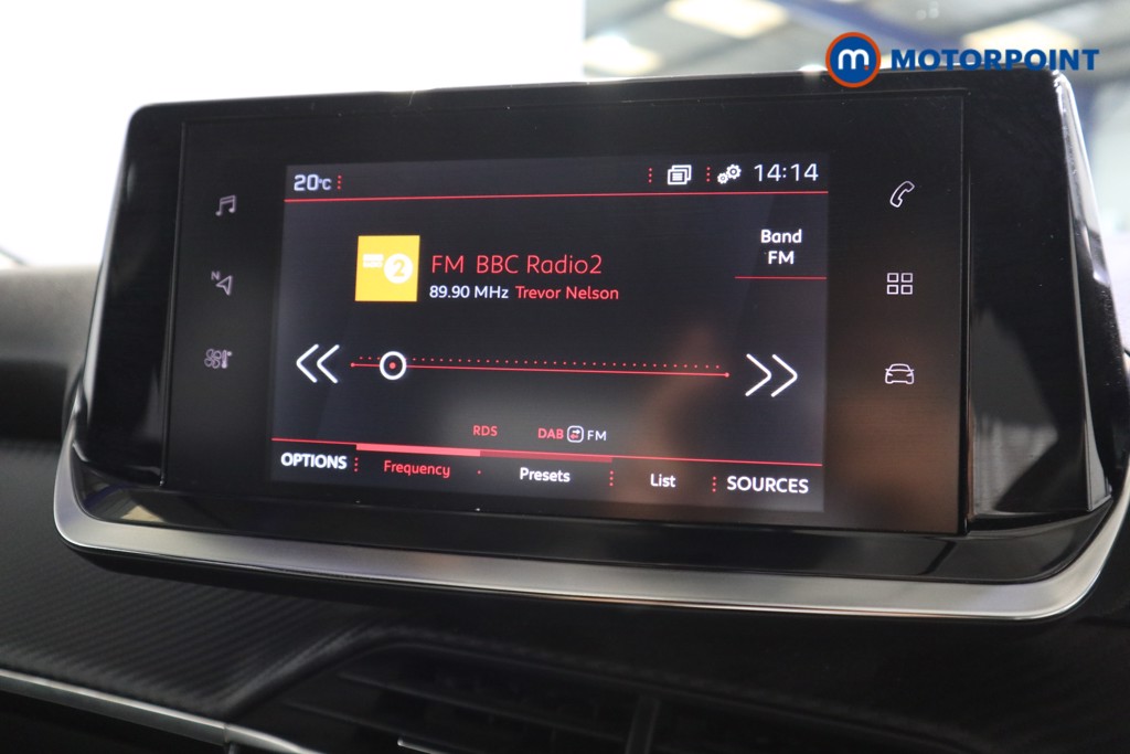 Peugeot 2008 Allure Premium-Plus Manual Petrol SUV - Stock Number (1565531) - 8th supplementary image