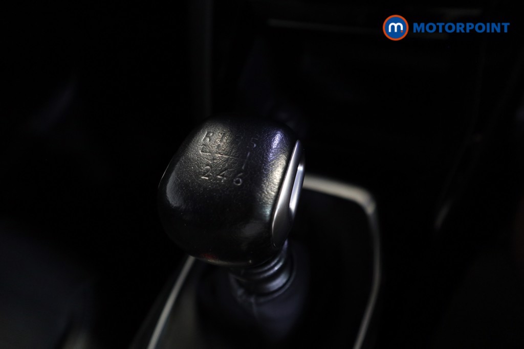 Peugeot 2008 Allure Premium-Plus Manual Petrol SUV - Stock Number (1565531) - 10th supplementary image
