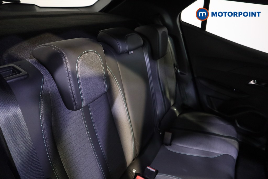 Peugeot 2008 Allure Premium-Plus Manual Petrol SUV - Stock Number (1565531) - 12th supplementary image