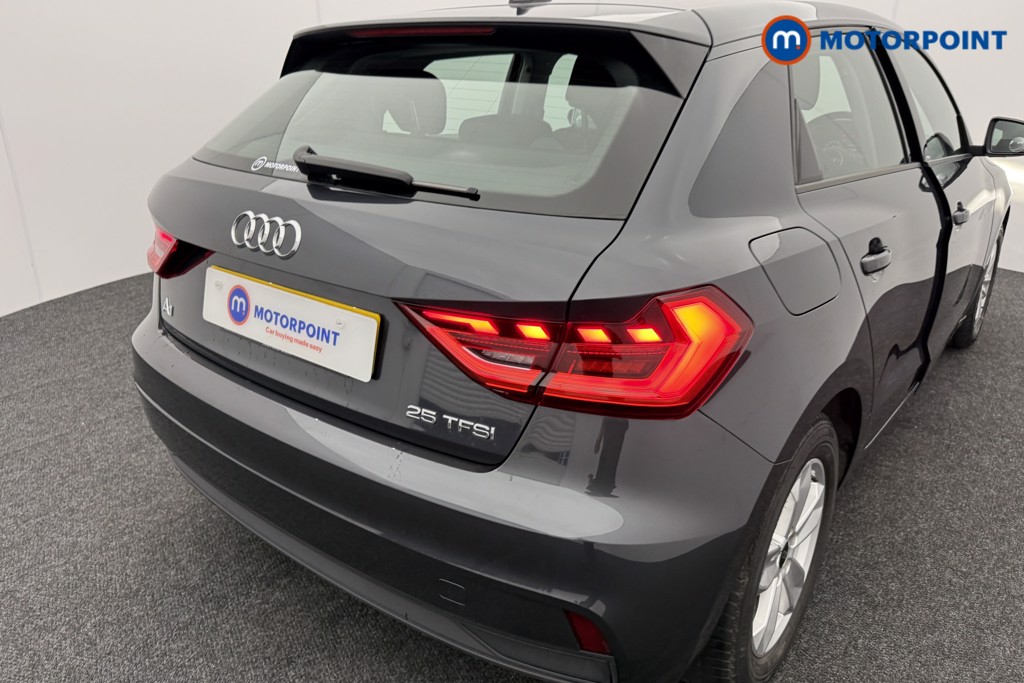 Audi A1 Technik Manual Petrol Hatchback - Stock Number (1565719) - 24th supplementary image