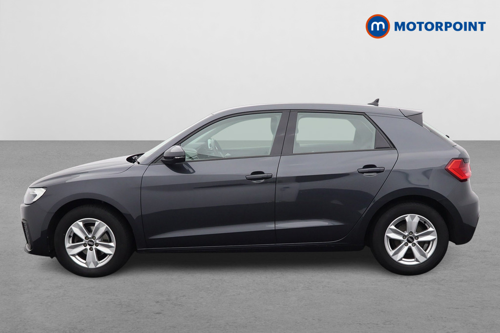 Audi A1 Technik Manual Petrol Hatchback - Stock Number (1565719) - Passenger side