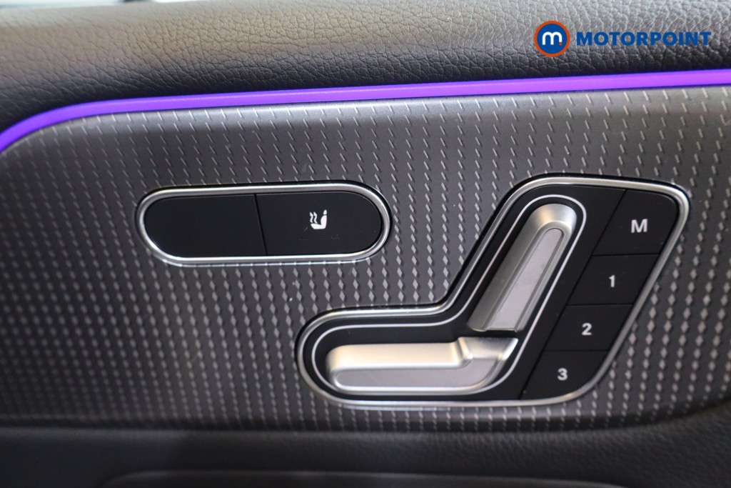 Mercedes-Benz B Class Sport Automatic Diesel Hatchback - Stock Number (1565847) - 18th supplementary image