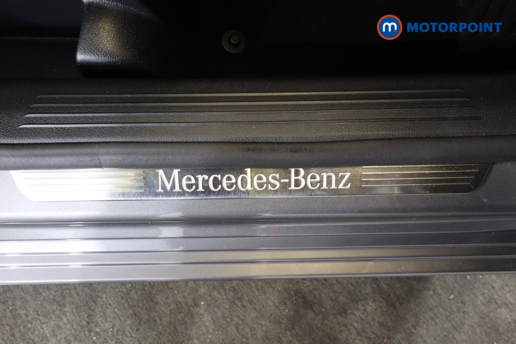 Mercedes-Benz B Class Sport Automatic Diesel Hatchback - Stock Number (1565847) - 19th supplementary image