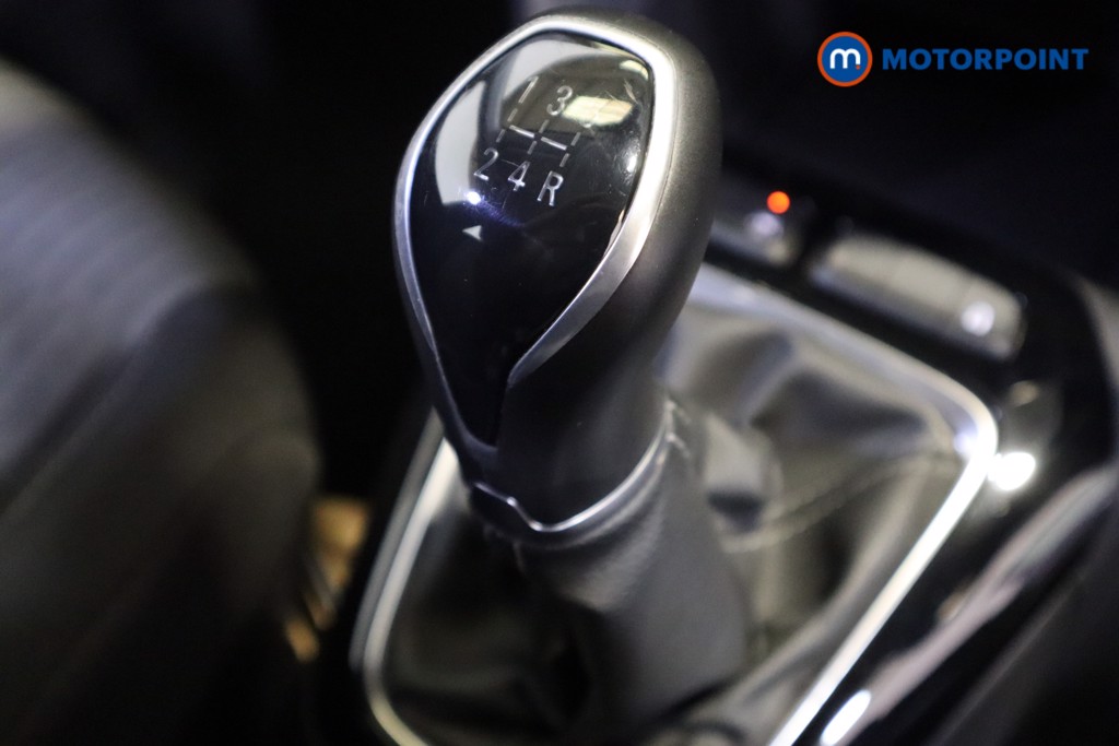 Vauxhall Corsa SE Manual Petrol Hatchback - Stock Number (1565888) - 5th supplementary image