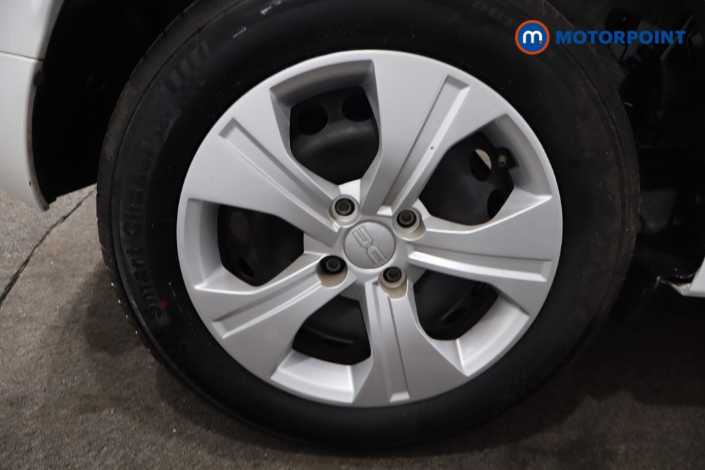 Dacia Sandero Essential Manual Petrol Hatchback - Stock Number (1565959) - 9th supplementary image