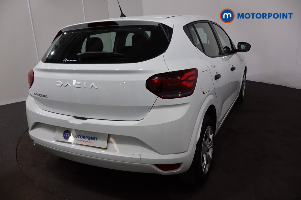 Dacia Sandero Essential Manual Petrol Hatchback - Stock Number (1565959) - 28th supplementary image