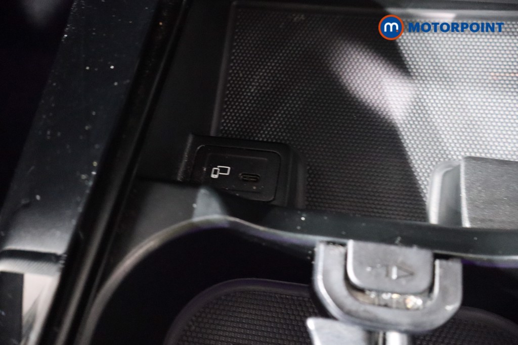Mercedes-Benz CLA Amg Line Automatic Petrol Coupe - Stock Number (1565980) - 17th supplementary image