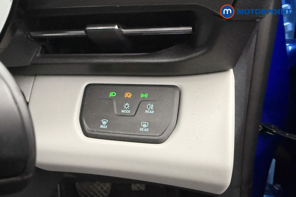 Ford Explorer Select Automatic Electric SUV - Stock Number (1566237) - 16th supplementary image