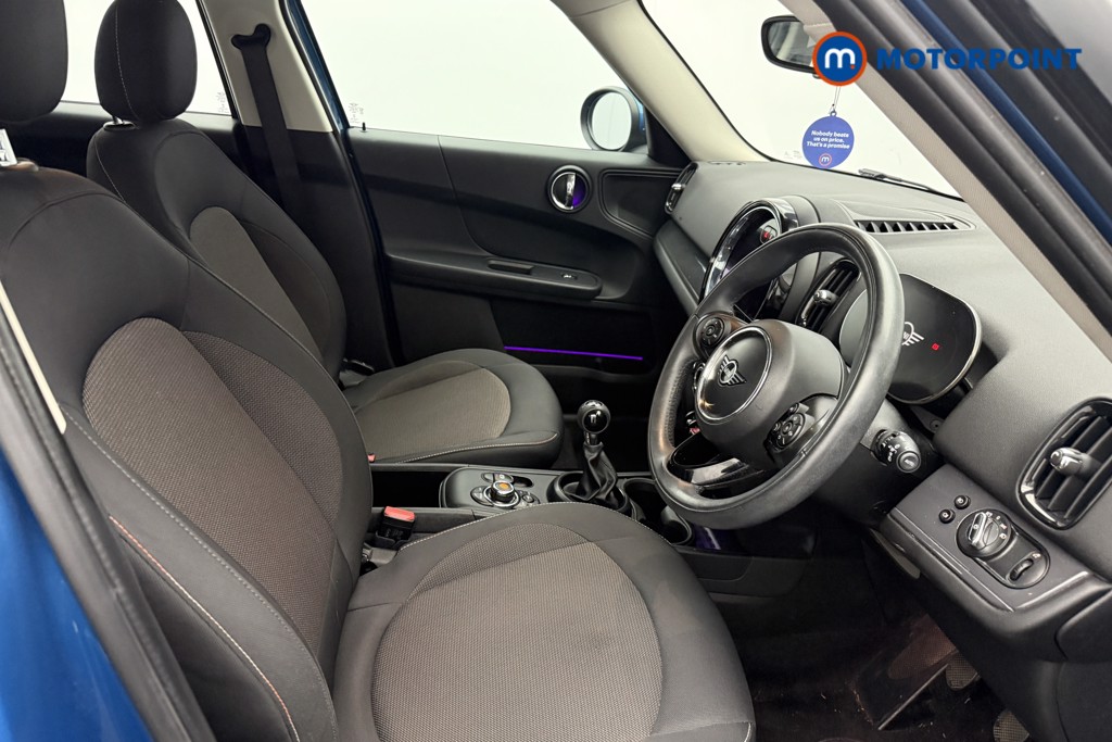 Mini Countryman Cooper Classic Manual Petrol SUV - Stock Number (1566305) - 3rd supplementary image
