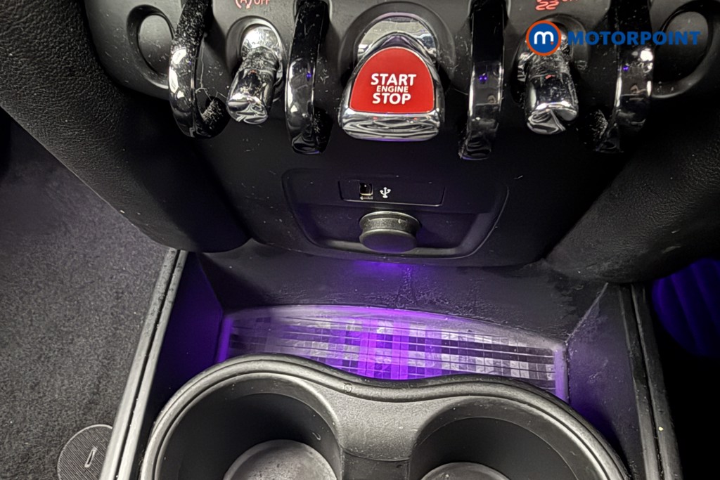 Mini Countryman Cooper Classic Manual Petrol SUV - Stock Number (1566305) - 9th supplementary image
