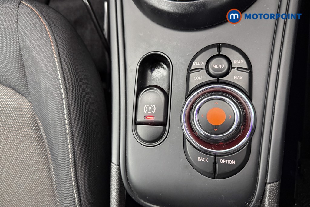 Mini Countryman Cooper Classic Manual Petrol SUV - Stock Number (1566305) - 11th supplementary image