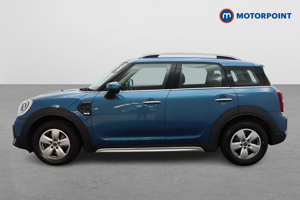 Mini Countryman Cooper Classic Manual Petrol SUV - Stock Number (1566305) - Passenger side