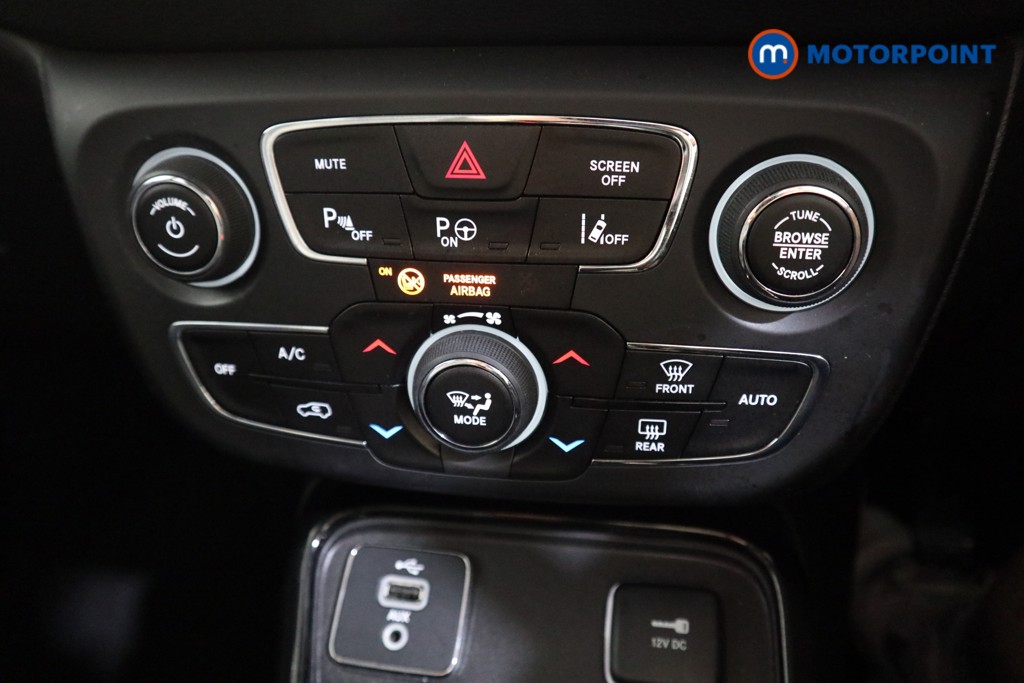 Jeep Compass Limited Manual Petrol SUV - Stock Number (1566862) - 7th supplementary image