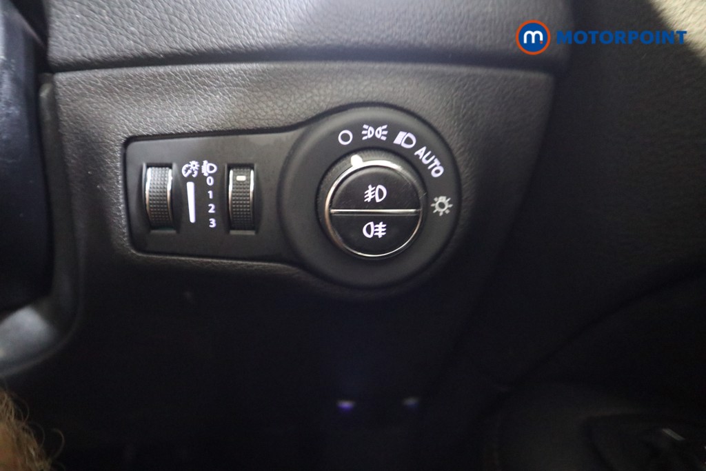 Jeep Compass Limited Manual Petrol SUV - Stock Number (1566862) - 10th supplementary image