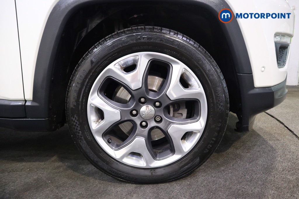 Jeep Compass Limited Manual Petrol SUV - Stock Number (1566862) - 15th supplementary image