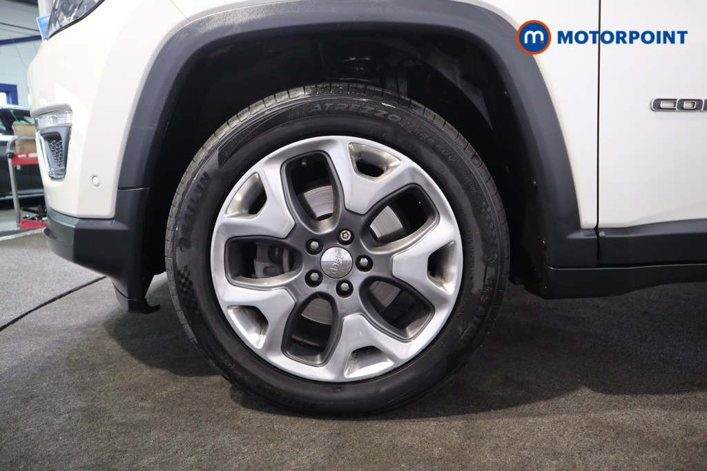 Jeep Compass Limited Manual Petrol SUV - Stock Number (1566862) - 16th supplementary image