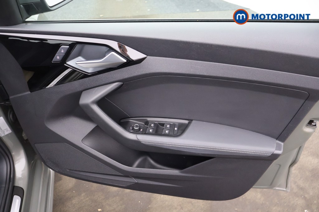Audi A1 S Line Manual Petrol Hatchback - Stock Number (1567111) - 9th supplementary image