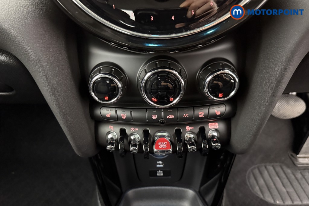 Mini Hatchback Cooper Classic Automatic Petrol Hatchback - Stock Number (1567118) - 11th supplementary image