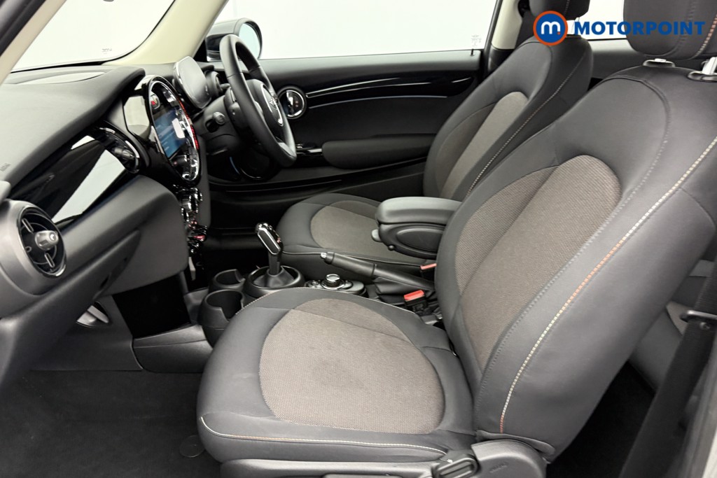 Mini Hatchback Cooper Classic Automatic Petrol Hatchback - Stock Number (1567118) - 22nd supplementary image
