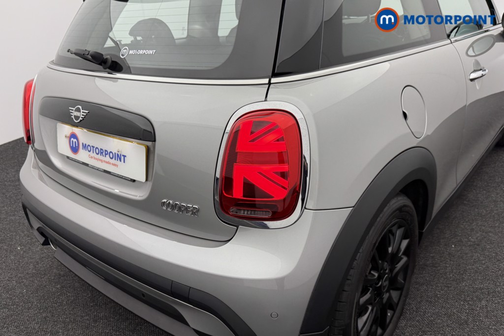 Mini Hatchback Cooper Classic Automatic Petrol Hatchback - Stock Number (1567118) - 26th supplementary image
