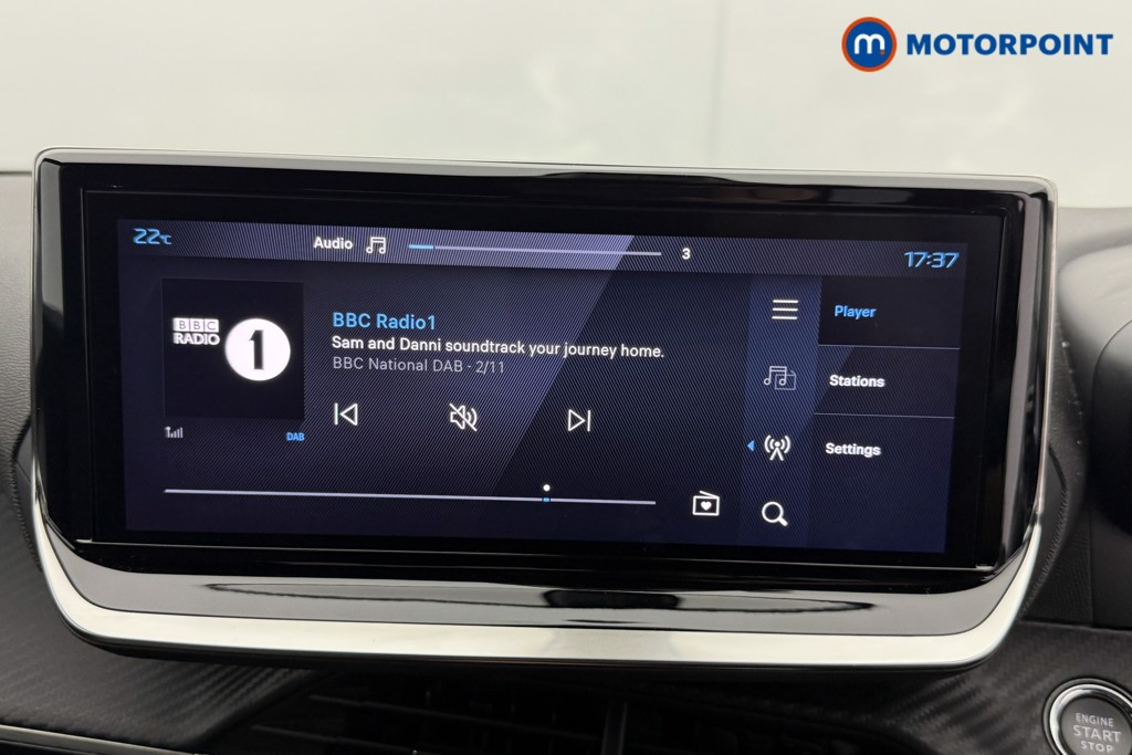 Peugeot 2008 Allure Manual Petrol SUV - Stock Number (1567417) - 5th supplementary image