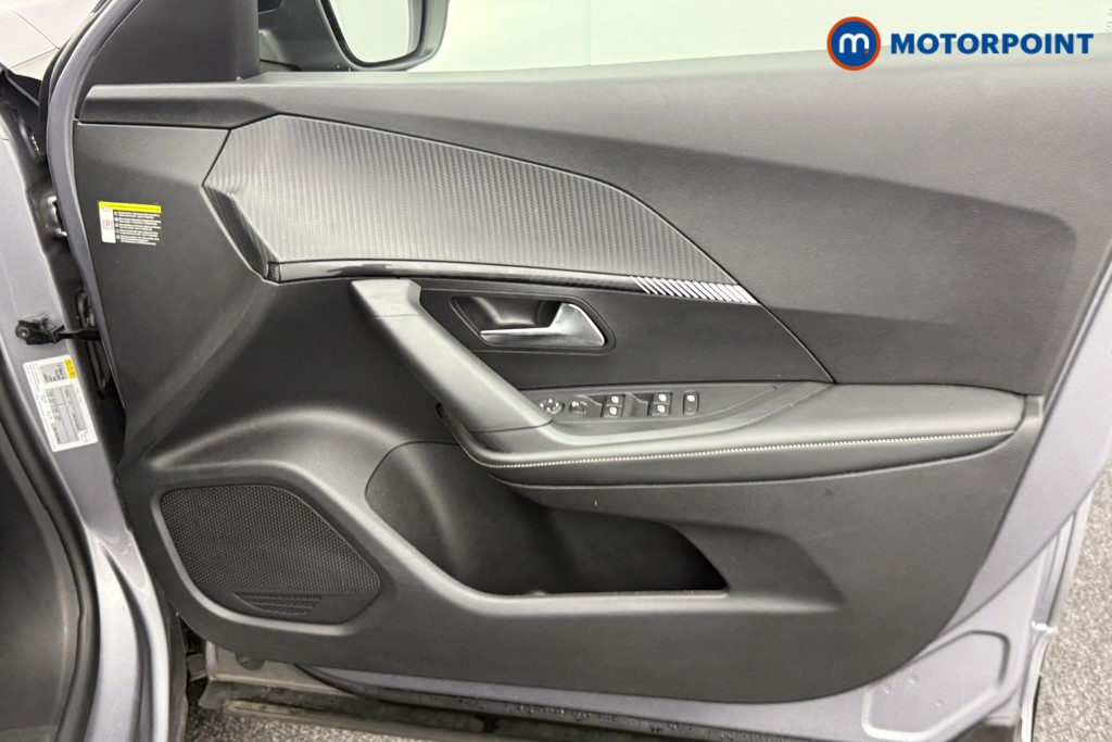 Peugeot 2008 Allure Manual Petrol SUV - Stock Number (1567417) - 14th supplementary image