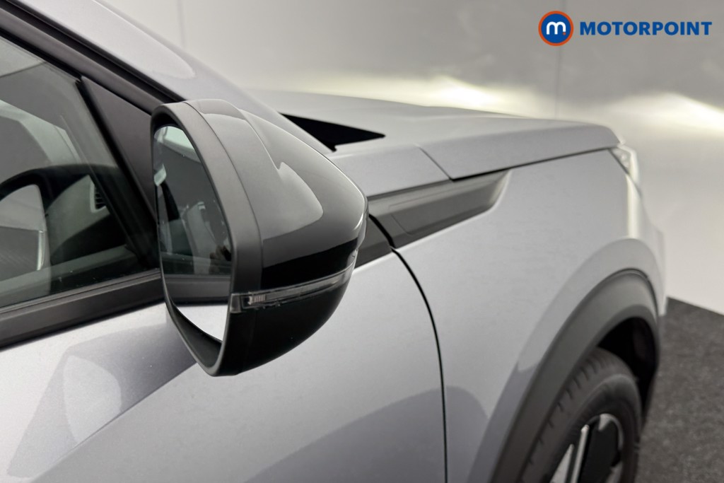 Peugeot 2008 Allure Manual Petrol SUV - Stock Number (1567417) - 15th supplementary image