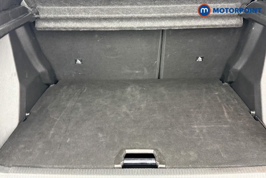Peugeot 2008 Allure Manual Petrol SUV - Stock Number (1567417) - 18th supplementary image