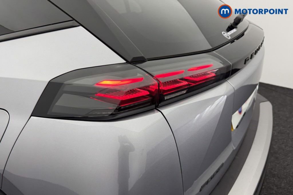 Peugeot 2008 Allure Manual Petrol SUV - Stock Number (1567417) - 22nd supplementary image