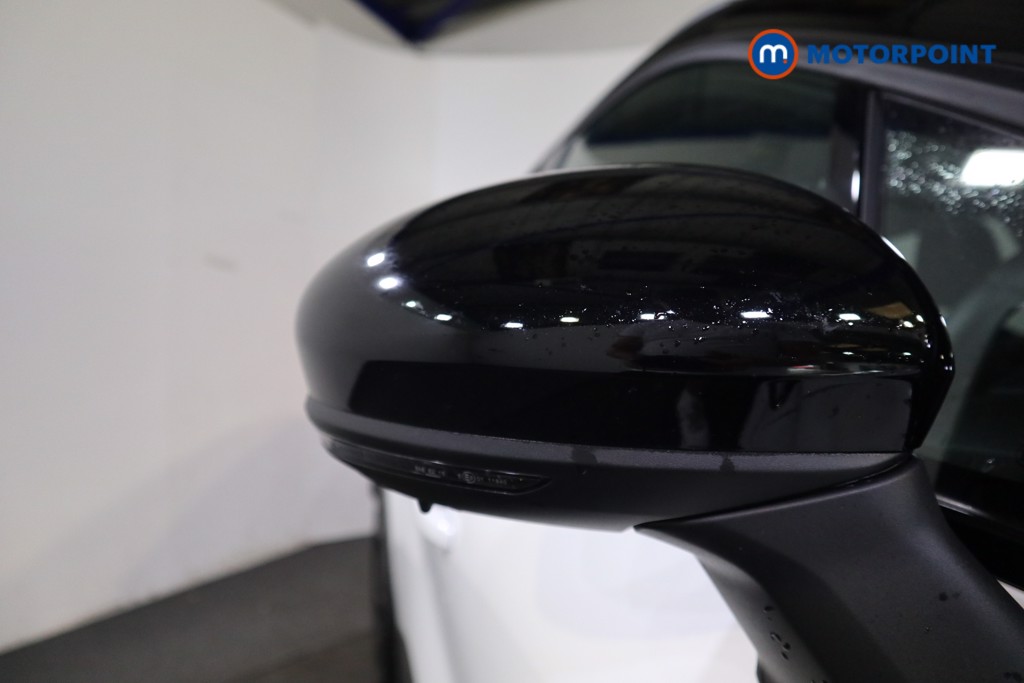 Renault Captur Esprit Alpine Automatic Petrol-Electric Hybrid SUV - Stock Number (1567447) - 19th supplementary image