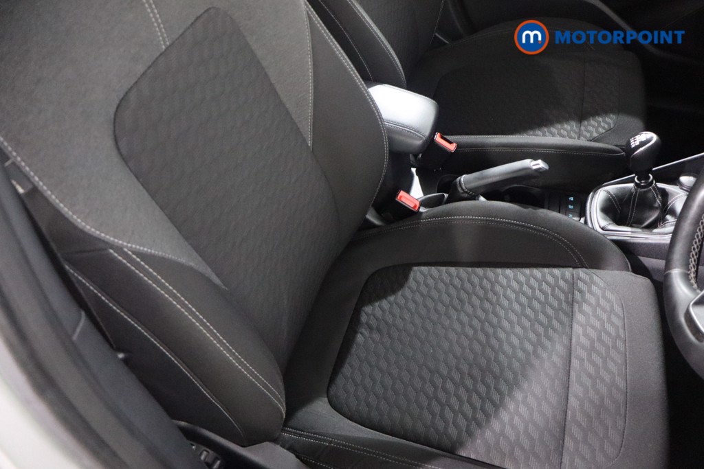 Ford Fiesta Titanium Manual Petrol Hatchback - Stock Number (1567482) - 25th supplementary image