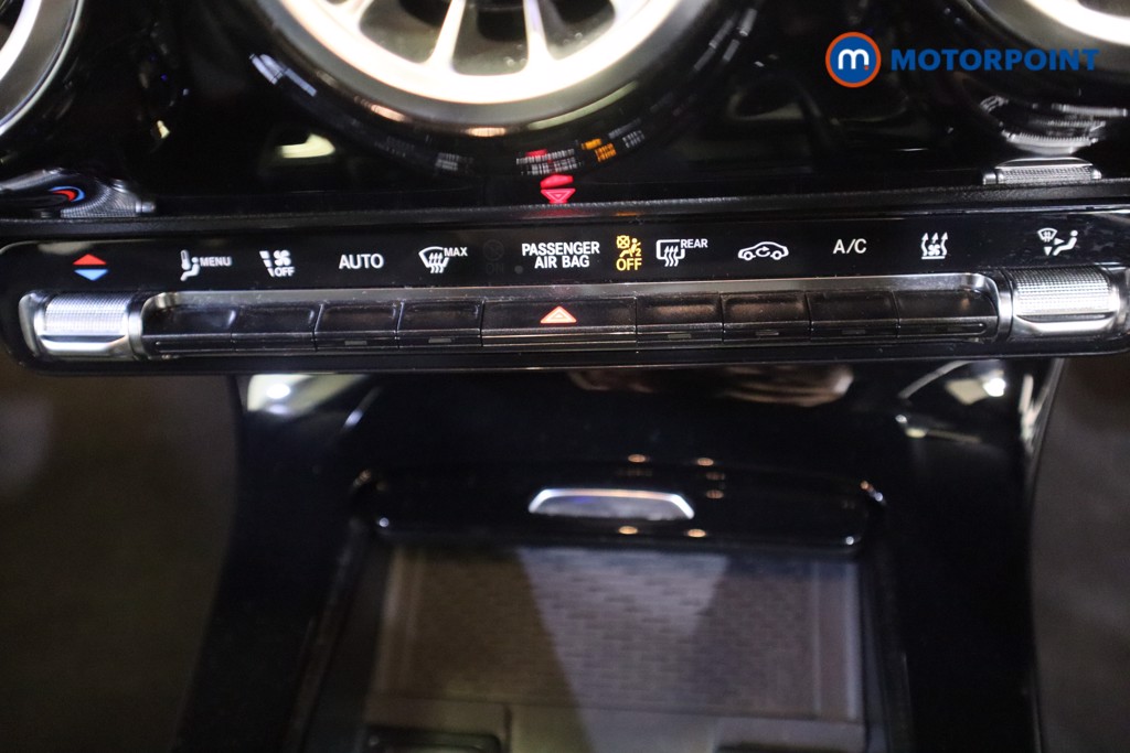 Mercedes-Benz A Class Amg Line Automatic Petrol Plug-In Hybrid Hatchback - Stock Number (1567558) - 21st supplementary image