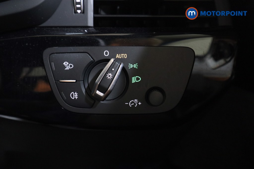 Audi A4 Black Edition Automatic Petrol Estate - Stock Number (1567617) - 7th supplementary image