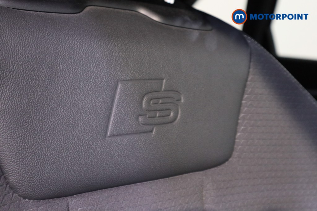 Audi A4 Black Edition Automatic Petrol Estate - Stock Number (1567617) - 20th supplementary image