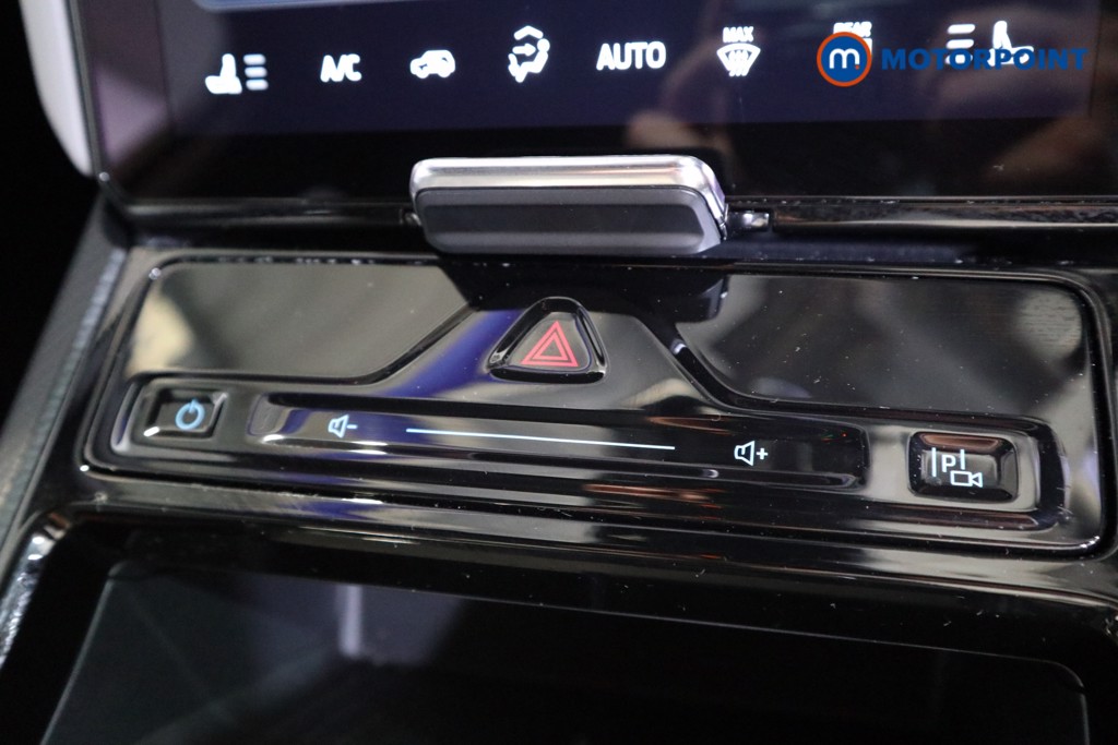 Ford Explorer Premium Automatic Electric SUV - Stock Number (1567695) - 7th supplementary image