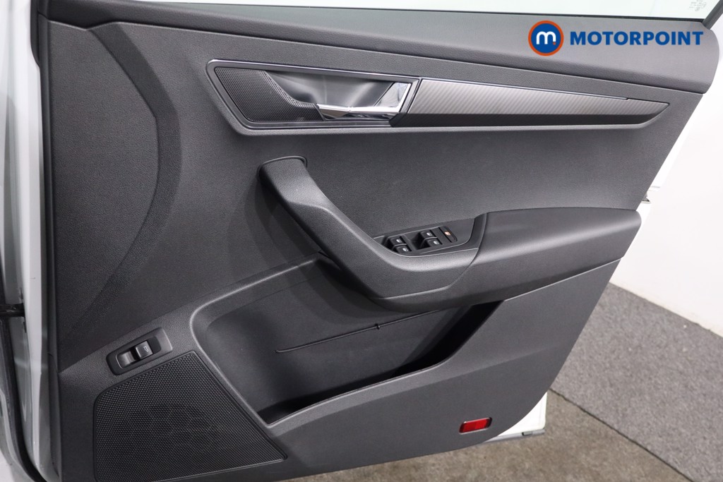 Skoda Karoq Sportline Automatic Petrol SUV - Stock Number (1567929) - 23rd supplementary image