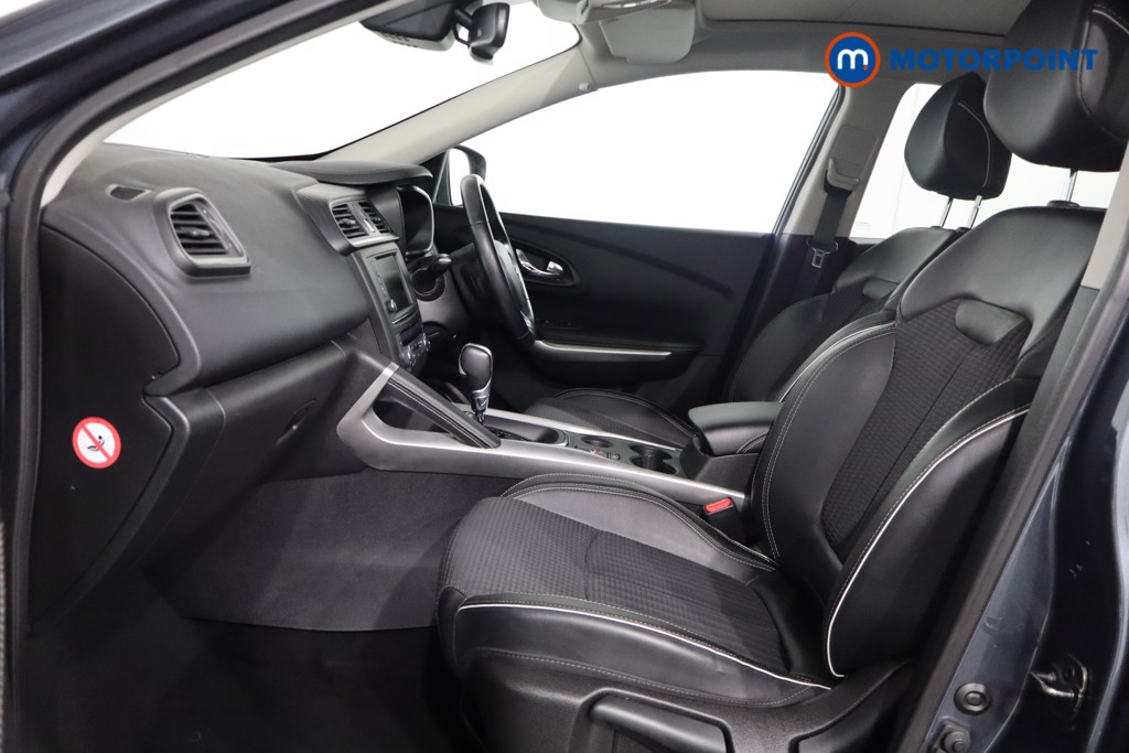 Renault Kadjar Signature Nav Automatic Petrol SUV - Stock Number (1568322) - 4th supplementary image