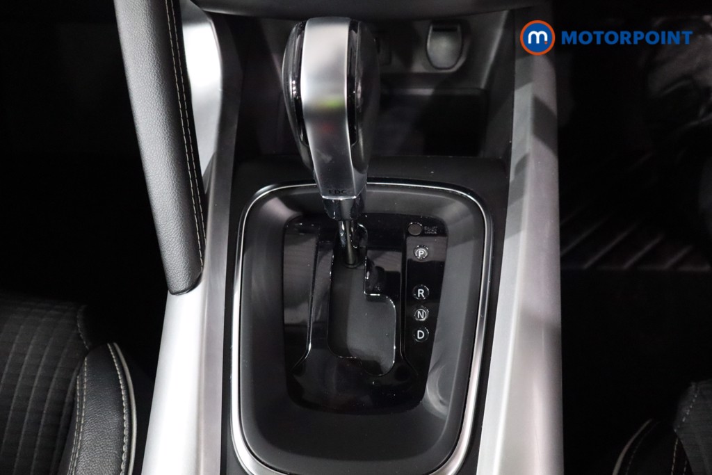 Renault Kadjar Signature Nav Automatic Petrol SUV - Stock Number (1568322) - 19th supplementary image