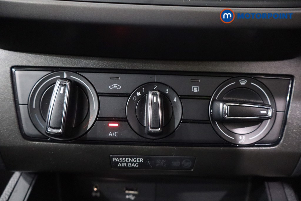 Seat Ibiza SE Manual Petrol Hatchback - Stock Number (1568344) - 15th supplementary image