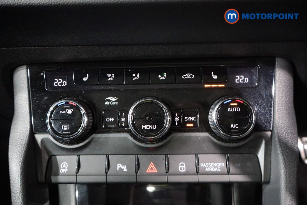 Skoda Karoq Sport Line Automatic Petrol SUV - Stock Number (1568356) - 17th supplementary image
